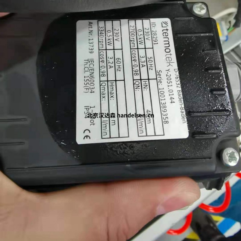 Termotek冷卻水循環泵13739用于半導體行業 09ca253166bd659e2eb24019058d958_副本