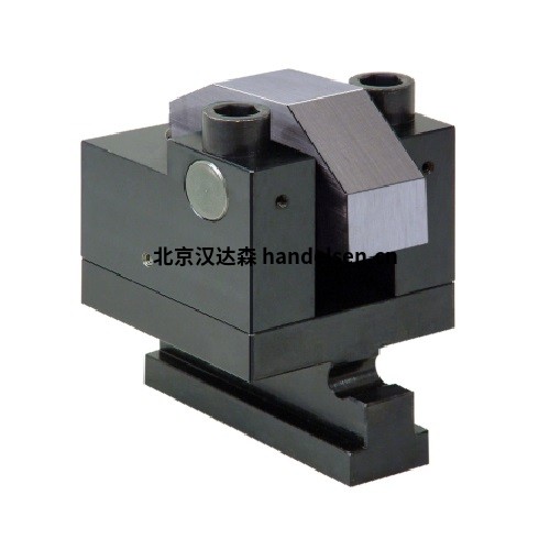 張文婧18518171575