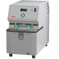 julabo冷凍循環器CF30用于控制浴槽中小物件的溫度