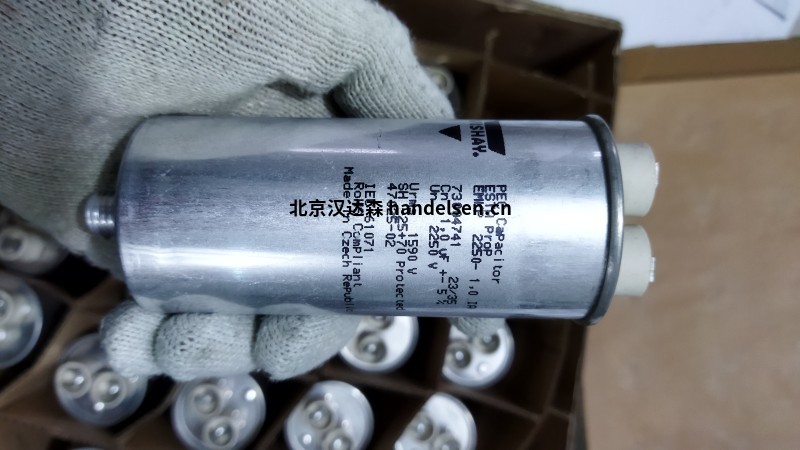 Vishay鋁殼電容 EMKP 2250-1,0 IA薄膜電容器 32519 (4)(1)(1)