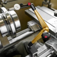 德國HG磁性表座在工業機器人制造中的應用